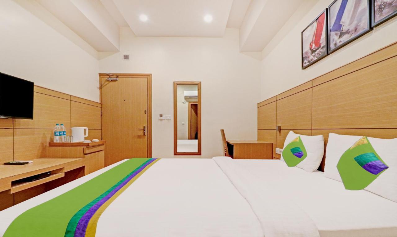 Treebo Galaxy Rooms نيودلهي المظهر الخارجي الصورة