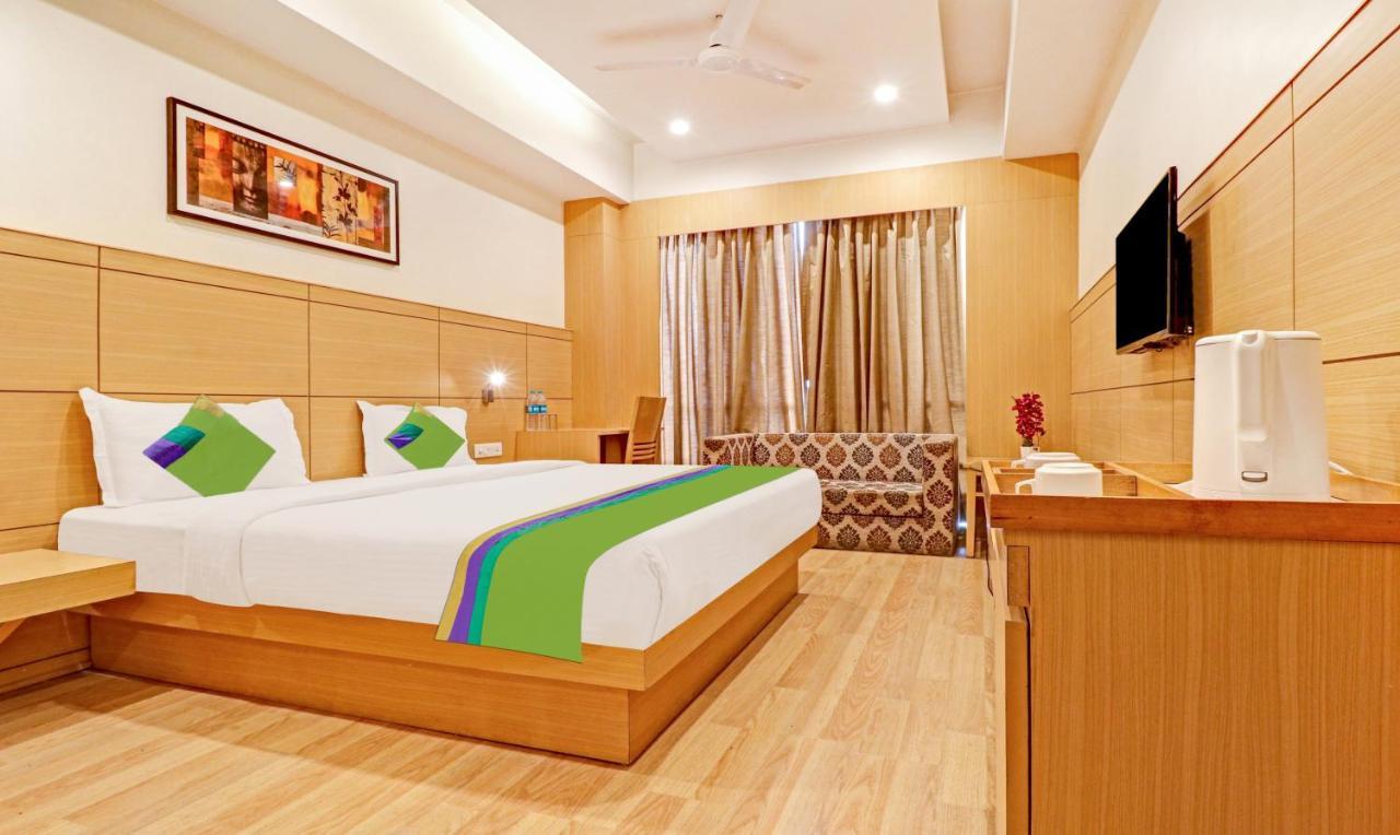 Treebo Galaxy Rooms نيودلهي المظهر الخارجي الصورة