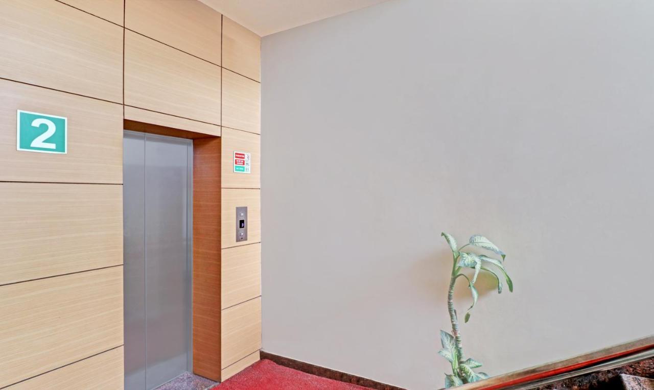 Treebo Galaxy Rooms نيودلهي المظهر الخارجي الصورة