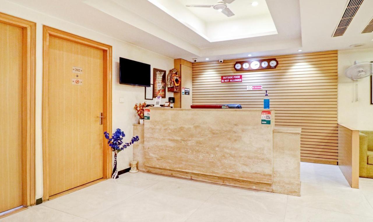 Treebo Galaxy Rooms نيودلهي المظهر الخارجي الصورة