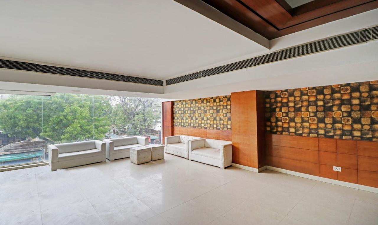Treebo Galaxy Rooms نيودلهي المظهر الخارجي الصورة